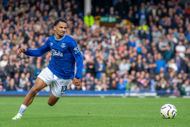 拉齐奥凭借 拉齐奥凭借